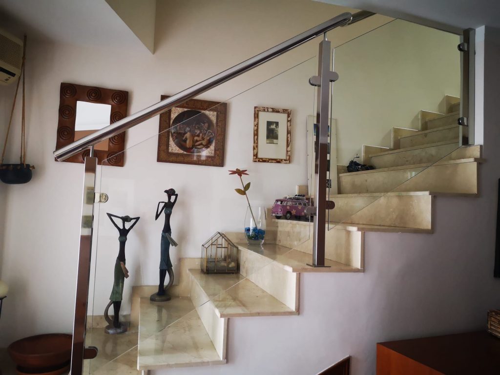 barandilla con cristal