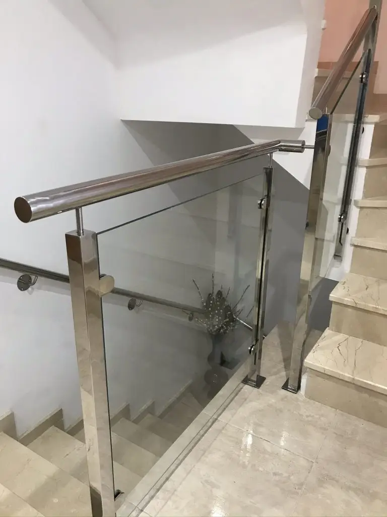 Barandilla acero inoxidable con cristal